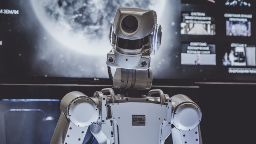 Deep Learning can Teaching Machines to do Task
