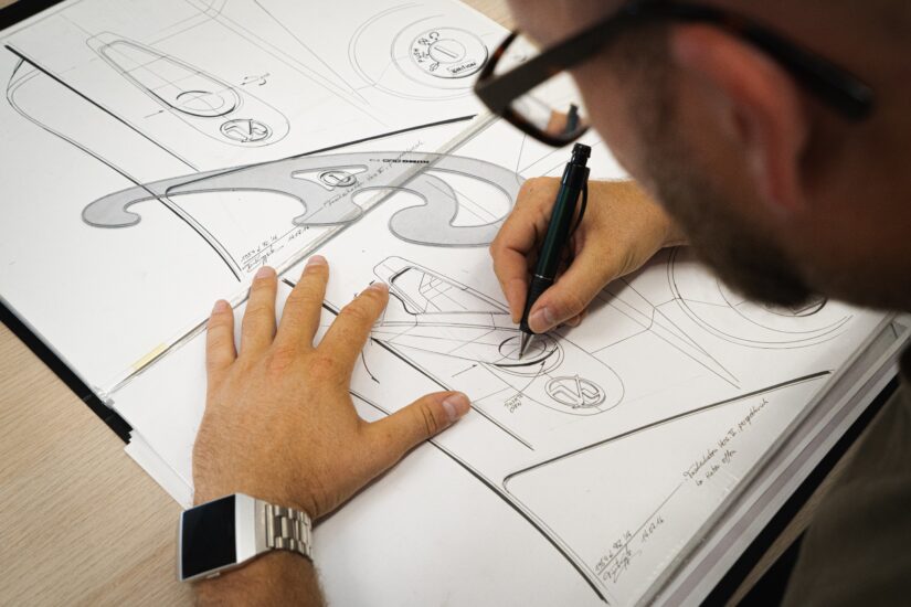 From Dull to Dynamic: Becoming a Master Graphic Designer