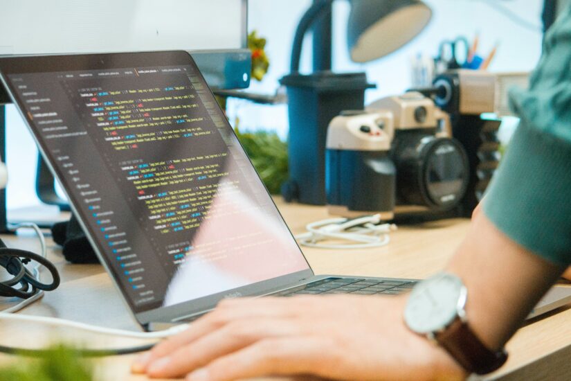Unleash Your Inner Coding Genius: Expert Tips from Web Developers Who Rule the Industry!