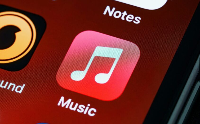 Music Streaming Applications to Make all the difference: Update with Most recent Music