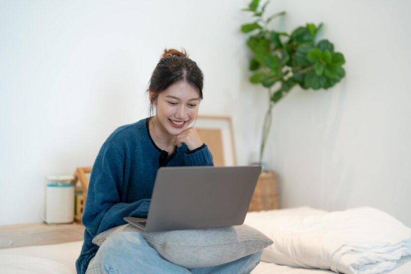 The Ultimate Guide to Earning Money Online without Stepping Outside