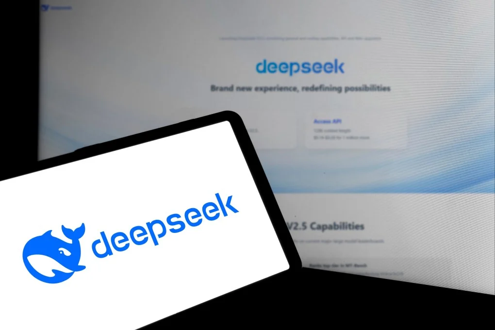 All You Need to Know About DeepSeek R-1 and Its Competitions in the Market