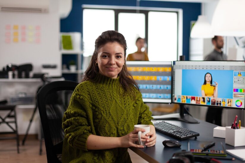 Peeping Into Graphic Designing in this AI Age – Satisfying Your Curiosity