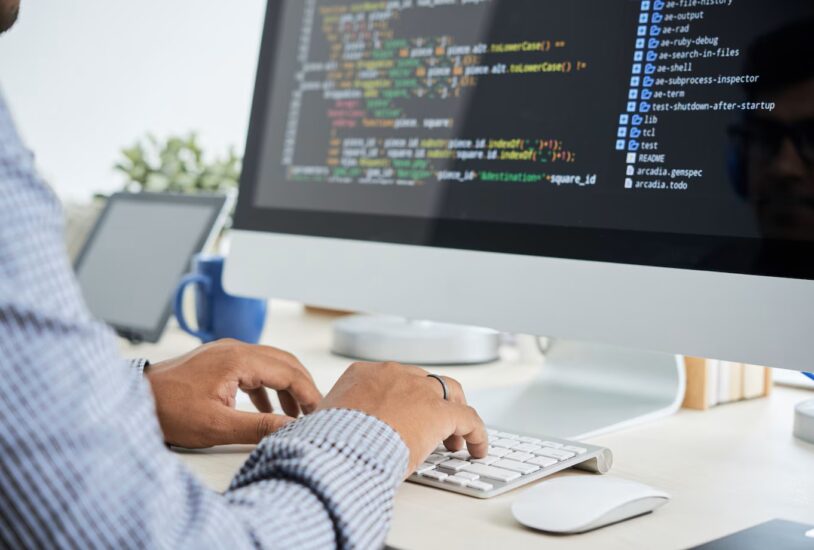 What is Prompt Engineering? Mastering Gemini and Other AI Tools with a Human Touch  